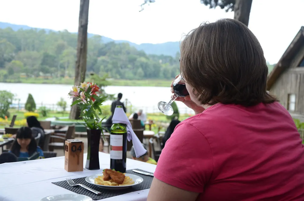 Calamander Lake Gregory Nuwara Eliya 3*,