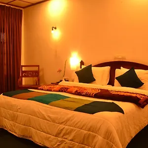 3* Hotel Silver Falls -